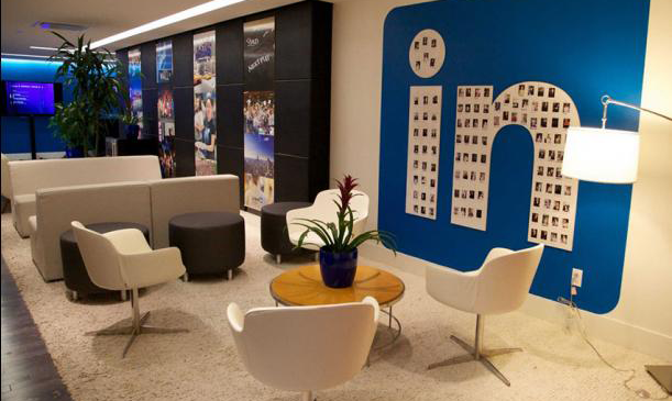 LinkedIn enfrenta problema legal y opta por pagar 13 millones de dolares